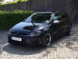 Schwarz Gebraucht 2017 VW Golf VII R Limousine | 27.300 € (Fairer Preis)