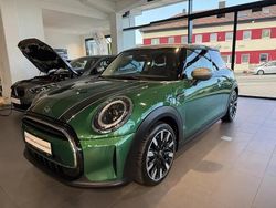British racing green iv metallic (metallic) Gebraucht 2023 Mini Cooper Pepper Kleinwagen | 24.990 € (Fairer Preis)