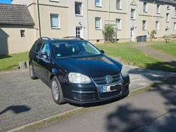 Schwarz Gebraucht 2006 VW Golf V Trendline Kombi | 3.800 € (Etwas zu teuer)