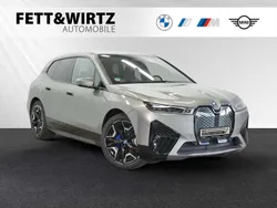 Oxidgrau metallic Gebraucht 2024 BMW iX Sport Line SUV | 78.800 € (Teuer)