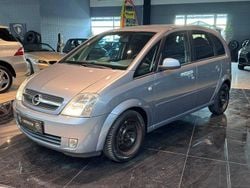 Silber Gebraucht 2004 Opel Meriva Cosmo Van / Kleinbus | 2.295 € (Fairer Preis)