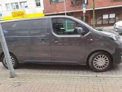 Dark grey Gebraucht 2018 Toyota Proace Van | 9.500 €