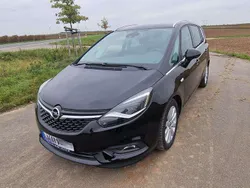 Schwarz Gebraucht 2017 Opel Zafira Tourer Business Innovation Van / Kleinbus | 11.850 €