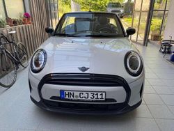 Weiß Gebraucht 2023 Mini Cooper Cabriolet Classic Cabrio | 25.900 € (Superpreis)
