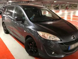 Grau Gebraucht 2011 Mazda 5 Van / Kleinbus | 3.000 € (Teuer)