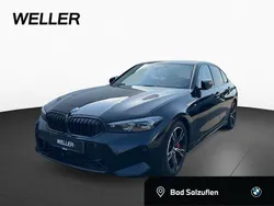 Black sapphire (schwarz) Gebraucht 2024 BMW 330 Comfort Edition Limousine | 45.640 € (Fairer Preis)