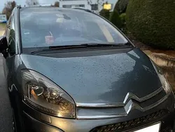 Grau Gebraucht 2010 Citroën Grand C4 Picasso Van / Kleinbus | 2.000 €