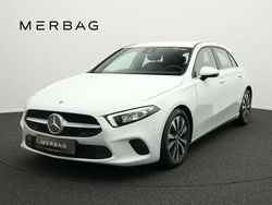 Weiß Gebraucht 2021 Mercedes A200 Style Limousine | 21.990 € (Fairer Preis)