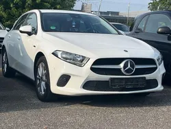Weiß Gebraucht 2020 Mercedes A250 Limousine | 15.999 € (Fairer Preis)