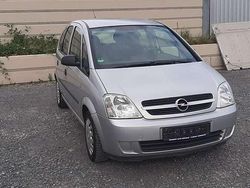 Silber Gebraucht 2003 Opel Meriva Van / Kleinbus | 2.290 € (Fairer Preis)