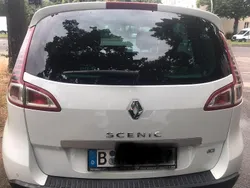 Weiß Gebraucht 2011 Renault Scénic III Van / Kleinbus | 4.850 € (Teuer)