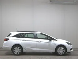 Weiss Gebraucht 2021 Opel Astra Edition Kombi | 8.980 € (Superpreis)