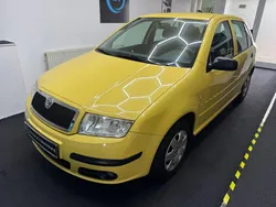 Gelb Gebraucht 2007 Skoda Fabia Ambiente Limousine | 2.790 € (Fairer Preis)
