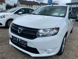Weiß Gebraucht 2016 Dacia Sandero Ambiance Kleinwagen | 4.500 € (Fairer Preis)
