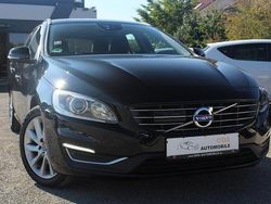 Onyx black / metallic Gebraucht 2015 Volvo V60 Momentum Kombi | 10.990 € (Fairer Preis)