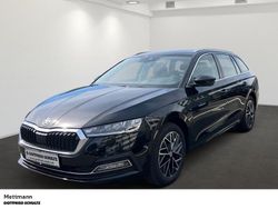 Schwarz Gebraucht 2022 Skoda Octavia Style Kombi | 21.590 € (Fairer Preis)