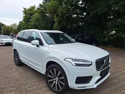 Weiß Gebraucht 2021 Volvo XC90 Momentum SUV | 37.990 € (Guter Preis)
