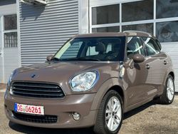 Braun Gebraucht 2010 Mini Cooper D Countryman SUV | 6.490 € (Guter Preis)