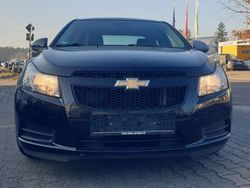 Karbonschw graphitschw midnigh Gebraucht 2011 Chevrolet Cruze Limousine | 2.690 € (Fairer Preis)