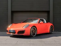 Rot Gebraucht 2016 Porsche 911 Targa 4S Cabrio | 111.811 € (Etwas zu teuer)
