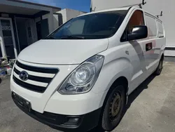 Hyundai H-1