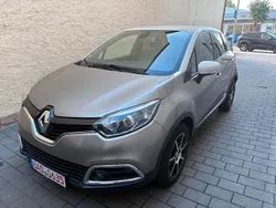 Grau Gebraucht 2015 Renault Captur Luxe SUV | 6.700 € (Fairer Preis)