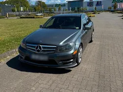 Grau Gebraucht 2015 Mercedes C250 Limousine | 11.000 € (Fairer Preis)
