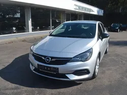 Silber Gebraucht 2021 Opel Astra Edition Limousine | 12.999 € (Fairer Preis)