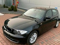Schwarz Gebraucht 2011 BMW 118 Kleinwagen | 5.000 € (Fairer Preis)
