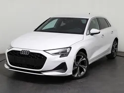 Weiß, arkonaweiß (z9) Neu 2025 Audi A3 Sportback Ambiente Limousine | 33.240 € (Superpreis)