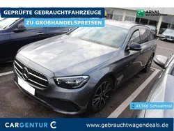 Selenitgrau Gebraucht 2022 Mercedes E220 Avantgarde Kombi | 30.590 € (Guter Preis)