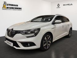 Weiß Gebraucht 2017 Renault Mégane IV Bose Edition Limousine | 12.990 € (Fairer Preis)