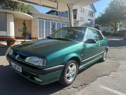 Grün Gebraucht 1993 Renault 19 Cabrio | 4.250 €