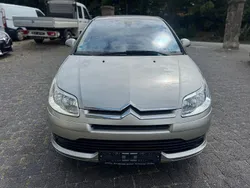Grau Gebraucht 2008 Citroën C4 VTR Sport Limousine | 2.999 € (Fairer Preis)