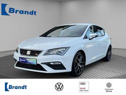 Weiß Gebraucht 2018 Seat Leon Beats Limousine | 15.990 € (Fairer Preis)