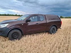 Braun Gebraucht 2015 Nissan Navara Abholung | 16.000 € (Superpreis)