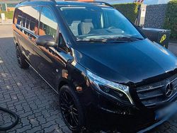 Schwarz Gebraucht 2020 Mercedes Vito Van / Kleinbus | 24.990 € (Guter Preis)
