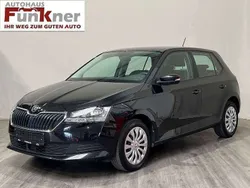 Schwarz Gebraucht 2020 Skoda Fabia Ambition Kleinwagen | 7.900 € (Fairer Preis)