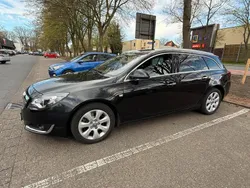 Schwarz Gebraucht 2015 Opel Insignia Kombi | 10.000 € (Fairer Preis)