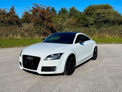 Weiß Gebraucht 2013 Audi Coupé Design Coupé | 12.000 €