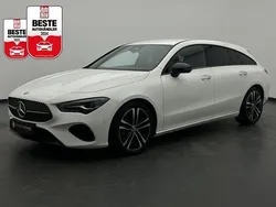Weiß Gebraucht 2024 Mercedes CLA200 Shooting Brake Progressive Kombi | 33.900 € (Fairer Preis)