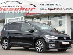 Deep black perleffekt Gebraucht 2017 VW Touran Highline Van / Kleinbus | 22.980 € (Fairer Preis)