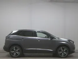 Grau Gebraucht 2023 Peugeot 3008 GT-line SUV | 22.480 € (Superpreis)