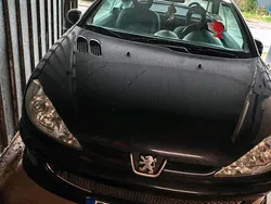 Schwarz Gebraucht 2002 Peugeot 206 CC Cabrio | 800 € (Guter Preis)
