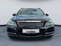 Schwarz Gebraucht 2014 Mercedes C180 Limousine | 6.290 € (Fairer Preis)