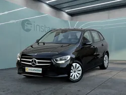 Schwarz Gebraucht 2022 Mercedes B250e Van / Kleinbus | 23.950 € (Fairer Preis)