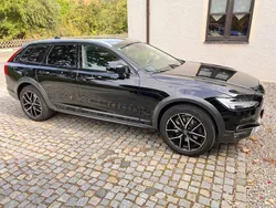 Schwarz Gebraucht 2019 Volvo V90 CC Kombi | 22.000 € (Superpreis)