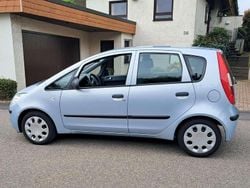 Blau Gebraucht 2004 Mitsubishi Colt Van / Kleinbus | 3.700 € (Teuer)