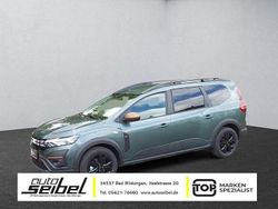 Grau Gebraucht 2025 Dacia Jogger Extreme Van / Kleinbus | 22.990 € (Fairer Preis)