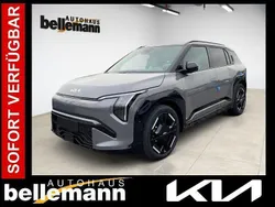 Grau Gebraucht 2024 Kia EV3 4 SUV | 41.390 € (Superpreis)